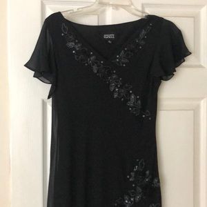 Black long appliqué dress
